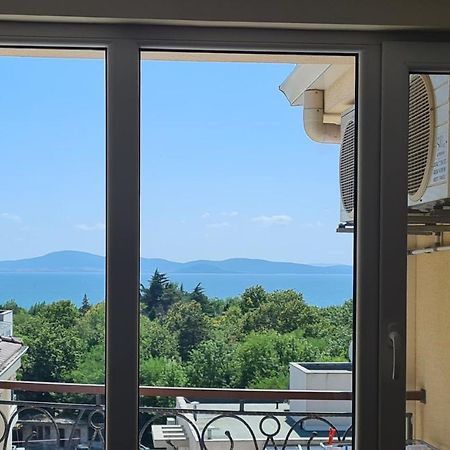 Flora Beach Private Aparthotel Pomorie Bagian luar foto