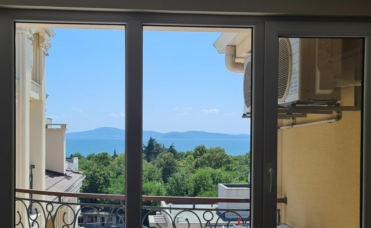 Flora Beach Private Aparthotel Pomorie Bagian luar foto